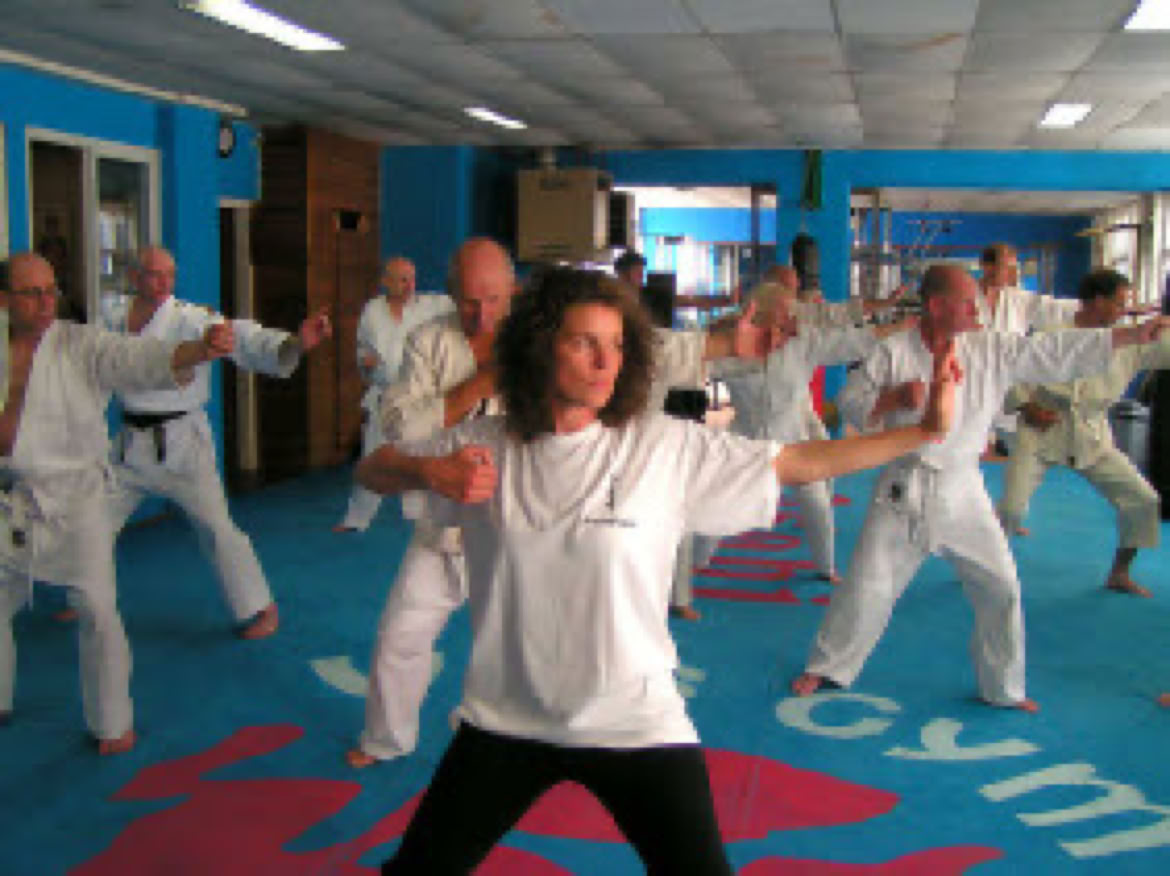 Nadja and Ron giving a company training for the Deltion college